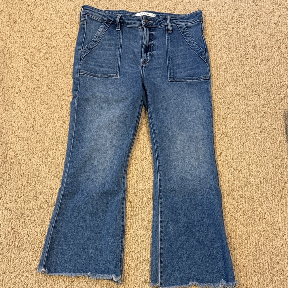 Hidden Jeans